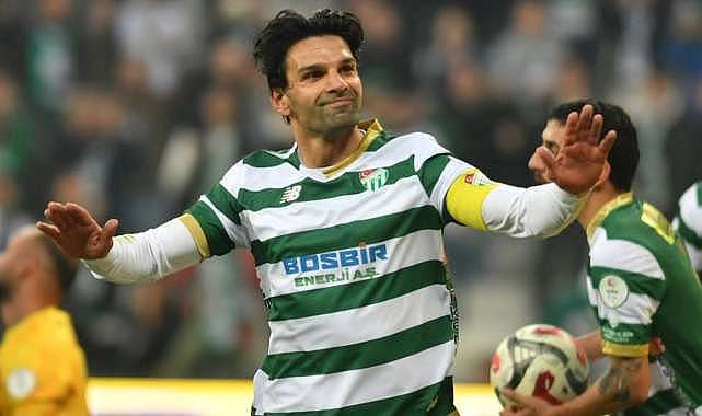 Bursaspor’da flaş ayrılık!