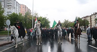 Çerkes Soykırımı ve Sürgünü'nün 162'nci yıldönümünde Kayseri'de anma yürüyüşü