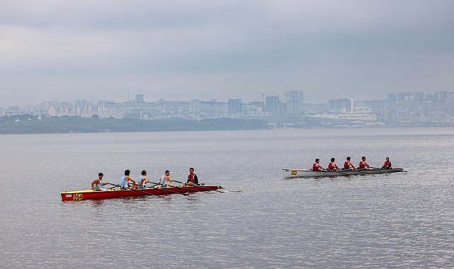 Cerrahpaşa CUP 2026 Üniversiteler Arası Kürek Yarışları İstanbul'da gerçekleştirildi