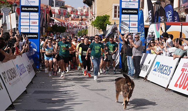 Çeşme Yarı Maratonu 5K gün batımı koşusuyla başladı