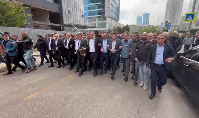 CHP Genel Merkezi'nde tahliye gerginliği