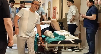 Çim biçme makinesine ayağını kaptırınca 3 parmağı koptu