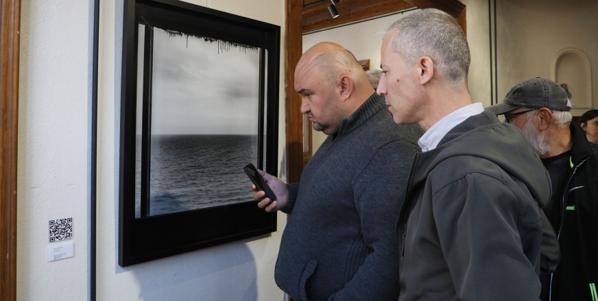 CUMHURİYET GALERİSİ’NDE SANAT ENGEL TANIMIYOR
