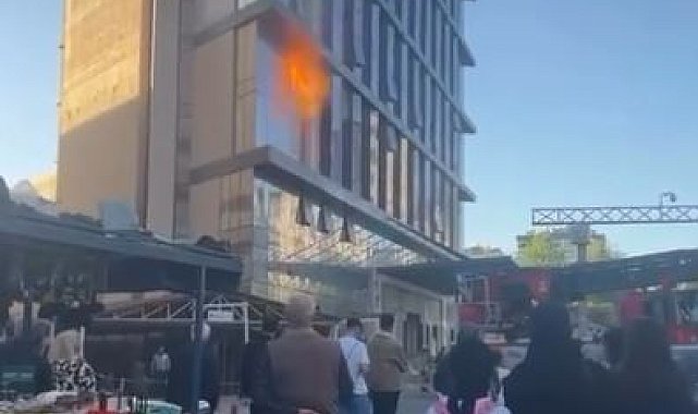 Diyarbakır'da inşaat halindeki otelde yangın: 6 kişi etkilendi