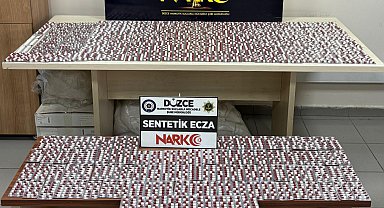 Düzce'de 1 milyon liralık sentetik hap ele geçirildi; 1 gözaltı