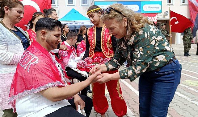Edirne'de engelli bireylere temsili asker uğurlama töreni