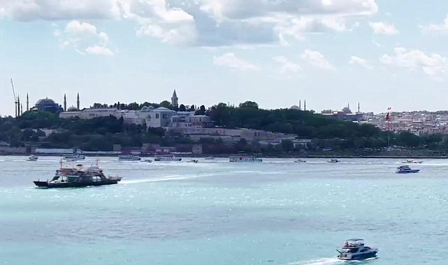 Fetih kutlamaları kapsamında Sarayburnu'ndaki gemi korteji havadan görüntülendi - 2 la