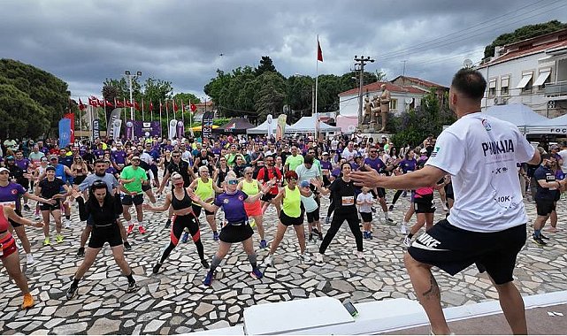 Foça'da maraton coşkusu