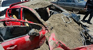 Freni boşalan kamyon, 7 araca çarptı: 2'si ağır 6 yaralı