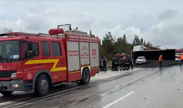 Gaziantep'te 4 araçlı zincirleme kaza; 1 yaralı