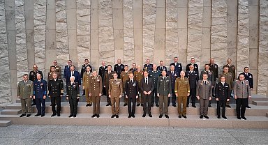 Genelkurmay Başkanı Orgeneral Bayraktaroğlu, NATO Türk Askeri Temsil Heyeti Başkanlığı'nı ziyaret etti