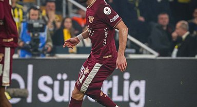 Göztepe, Efkan'la 1 yıl daha devam
