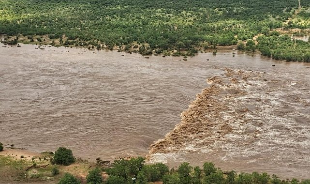 Güney Afrika'da sel nedeniyle hayatını kaybedenlerin sayısı 18'e yükseldi