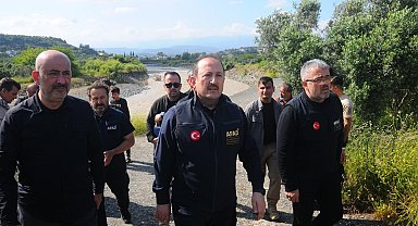 Hatay'da selde kaybolan 2 kişiden birinin cesedi bulundu, diğeri aranıyor