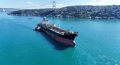 İstanbul Boğazı'nda gemi trafiği çift yönlü askıya alındı Geniş haber- havan aktüel görüntülerle