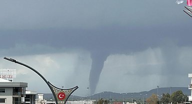 İzmir'de hortum oluştu