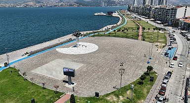 İzmir'de Kordon boş kaldı