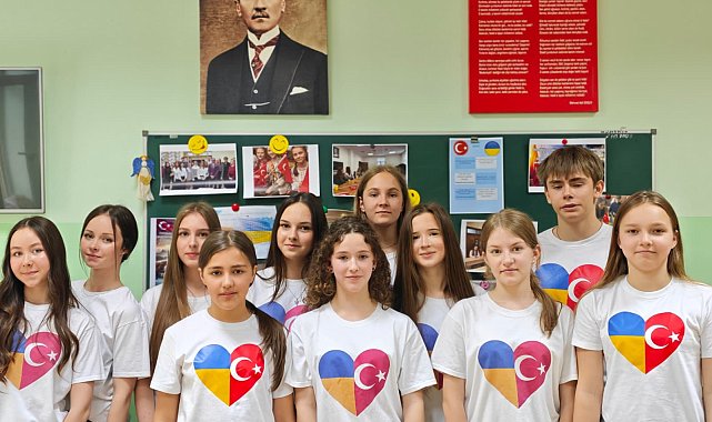 Kiev'de Ukraynalı öğrencilere Türkçe eğitim