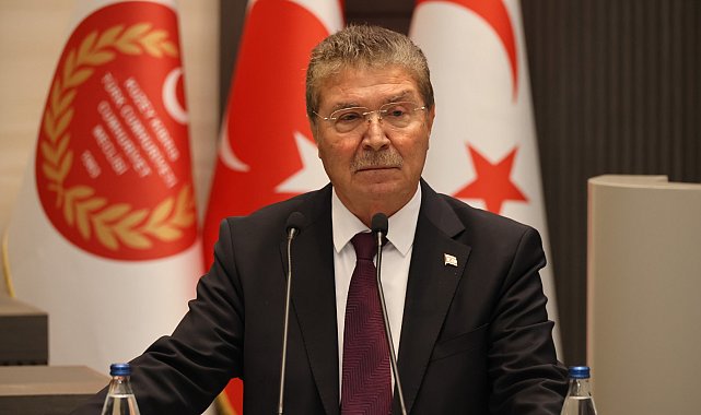 KKTC Başbakanı Üstel, GKRY lideri Hristodulidis'in açıklamalarını kınadı
