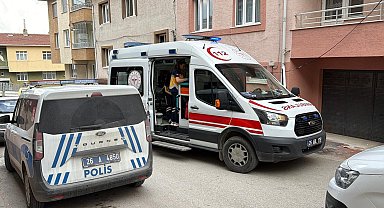 Kombi tamirine gittiği evde pompalı tüfek tehdidiyle darbedildi