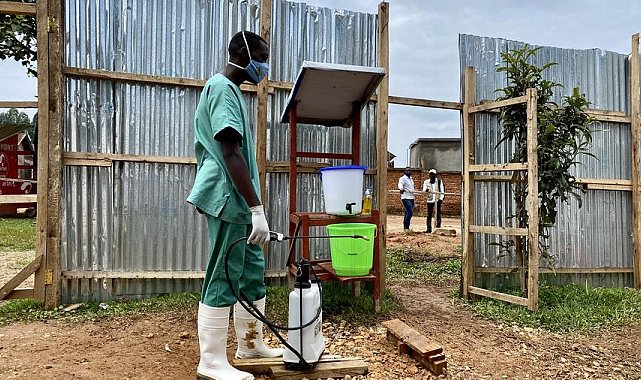 Kongo Demokratik Cumhuriyeti'ndeki Ebola salgınında hayatını kaybedenlerin sayısı 131'e yükseldi