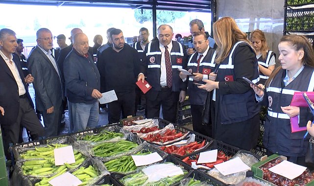 Kurban Bayramı öncesi Sebze ve Meyve Hali'nde 'fahiş fiyat' denetimi