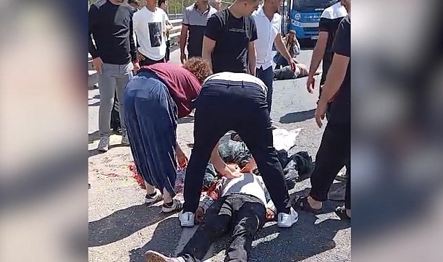 Kurbanlık koyun yüklü kamyonet devrildi: 1 ölü, 1 yaralı