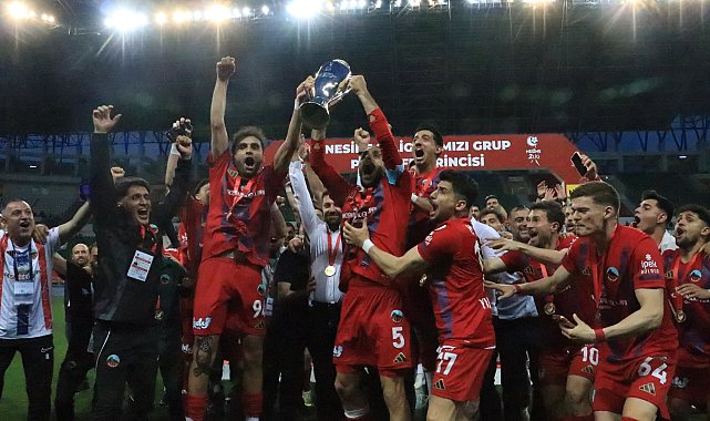 Mardin 1969 Spor'a şampiyonluk seremonisi