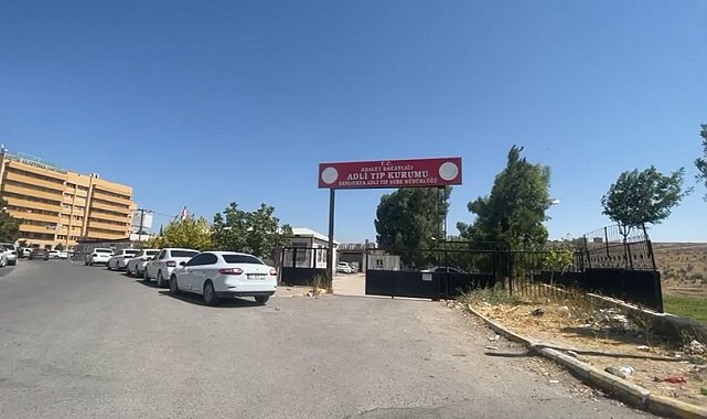 Mezarlıktaki plastik varilde 21 insan cenini bulundu