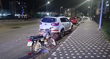 Motosiklet park halindeki cipe çarptı: 1 ölü, 1 yaralı