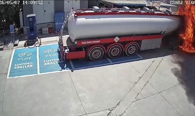 Muğla'da mazot yüklü tankerin alev aldığı anların görüntüsü ortaya çıktı