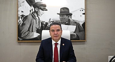 Muhittin Böcek: Müştekiler korkularından hakkımda isnatta bulunmuşlardır