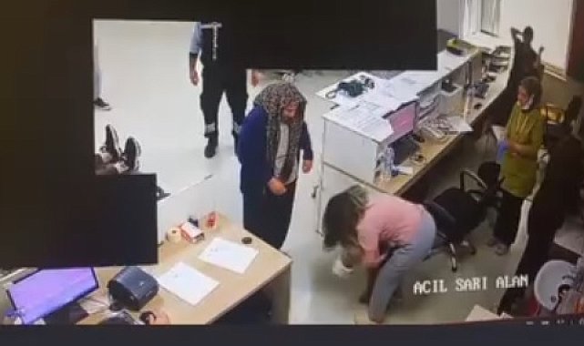 Nefes borusuna şeker kaçan Mina'yı, hemşire Heimlich manevrasıyla kurtardı