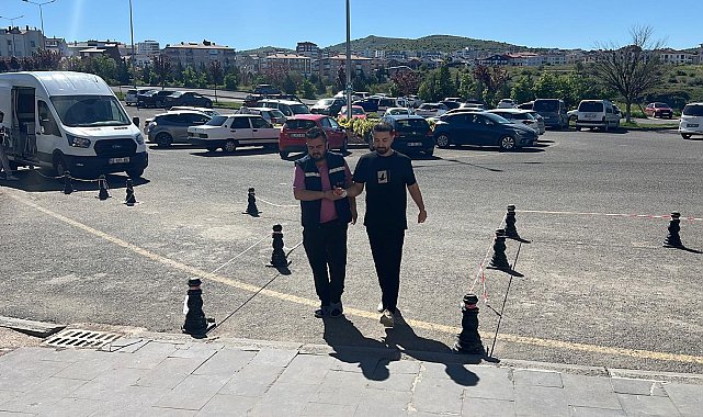 Nevşehir'de kurban kesimi sırasında yaralanan hastanelere başvurdu