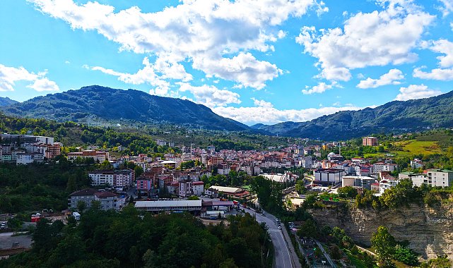 Ordu'da 8 çocuk yapanlara iş imkanı, 10 çocuk yapanlara sıfır araç