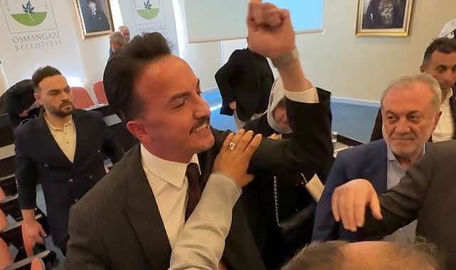 Osmangazi Belediye Meclisi’nde gergin anlar!