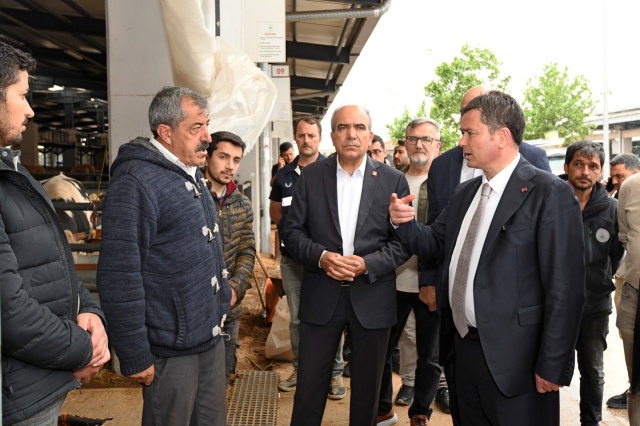 Osmangazi’de Kurban Satış ve Kesim Alanları Hizmete Hazır