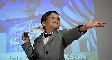 Otizmli Ali Rıza'nın hayal dünyası kitaba dönüştü