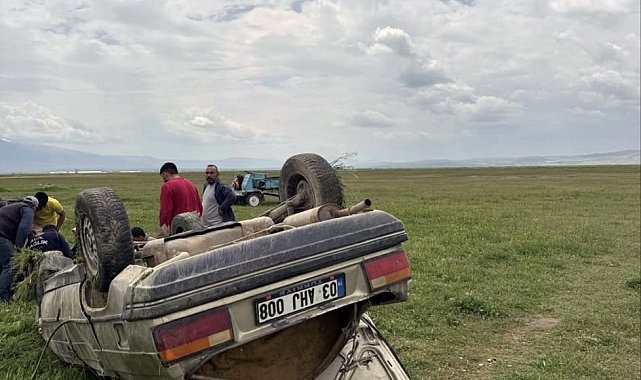 Otomobil takla atıp, şarampole devrildi: 1 ölü, 5 yaralı