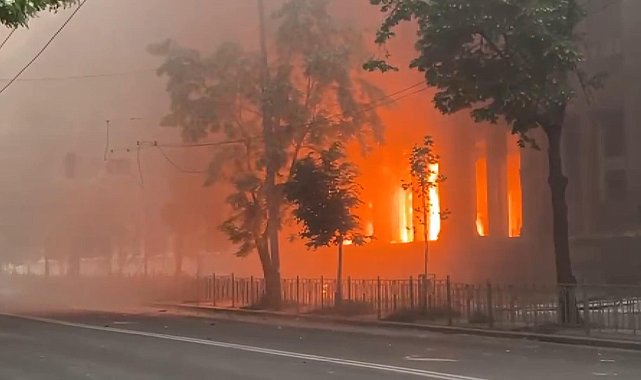 Rusya, Ukrayna'nın başkenti Kiev'i balistik füzelerle hedef aldı - 5 Ek görüntü