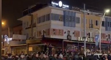 Sakarya'da, Galatasaray'ın şampiyonluk kutlamalarına Sakaryaspor taraftarlarından tepki
