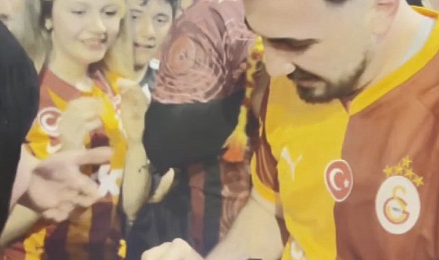 Şampiyonluk kutlamasında sürpriz evlilik teklifi