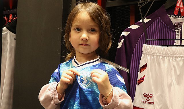 Samsunspor FC Official Store, yoğun ilgiyle açılış yaptı