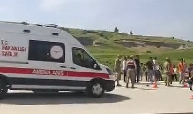 Şırnak'ta hafif ticari aracın çarptığı işçi öldü