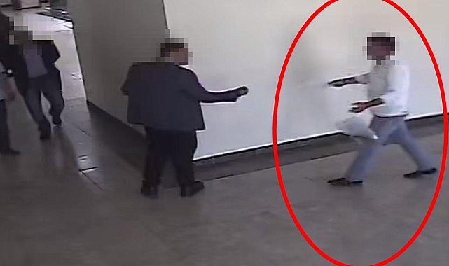 Sivrihisar Belediye Başkanı Dökmeci'ye yumruklu saldırı; 1 yaralı, 1 gözaltı