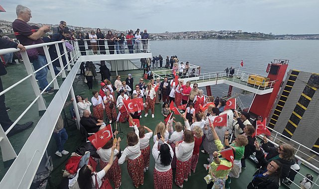 Tekirdağ'da gaziler, şehit aileleri ve yaşlılar için tekne turu