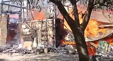 Tokat'ta bir evin müştemilatında yangın çıktı