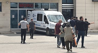 Trafikte yol verme kavgası: 3 ölü