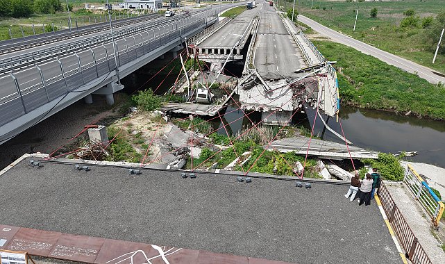 Ukrayna-Rusya savaşında havaya uçurulan köprü, savaş anıtı olacak