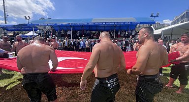 Ünlü başpehlivanlar Kağıthane'de er meydanına çıktı
